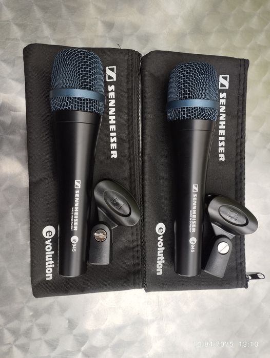 Dwa mikrofony Sennheiser e945