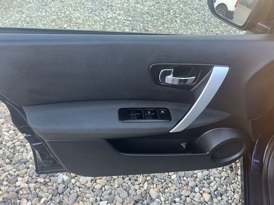 Свіжо пригнана машина , нісан кашкай +2