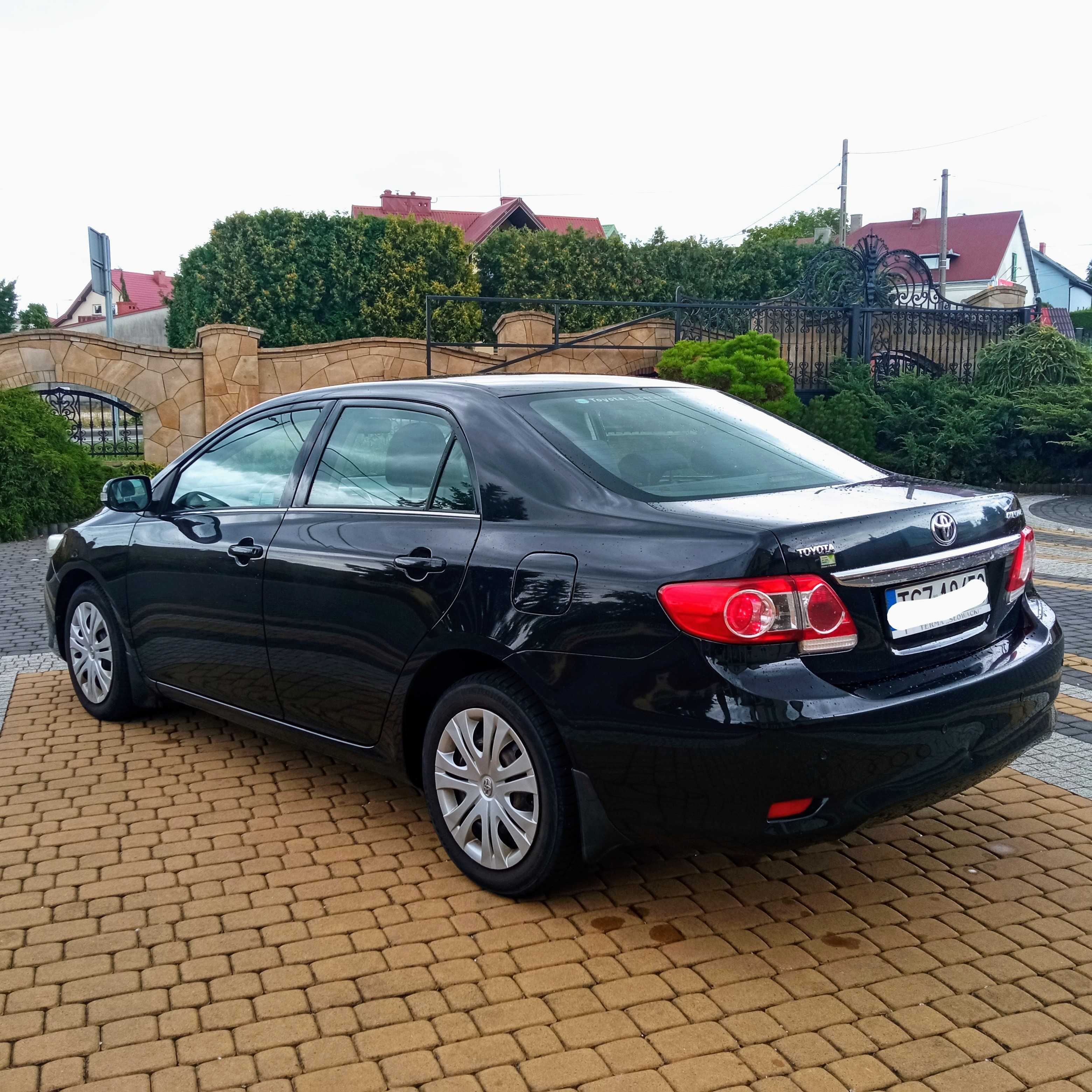Toyota Corolla/2.0 D-4d/126 KM/Klimatronik/Grzane Fotele/Pełny Serwis/