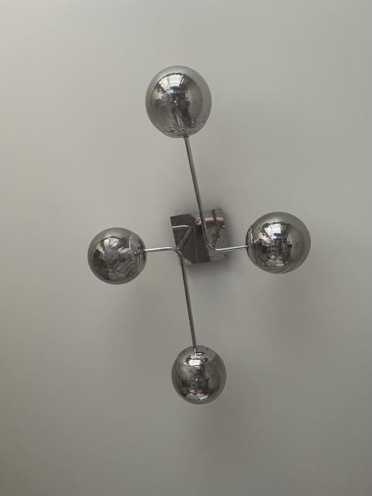 Люстра стельова на 4 лампочки,люстра бу,люстра у спальню,кухню