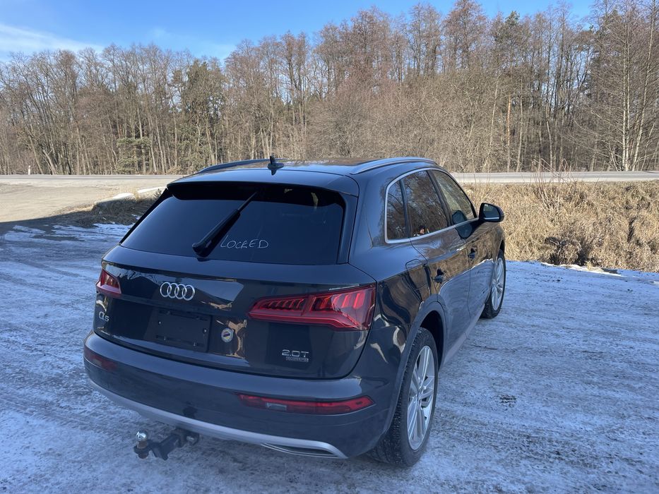 Audi Q5 80A Колір:LX7L Розборка Ауді ку5 80А Шрот Запчастини Розбір