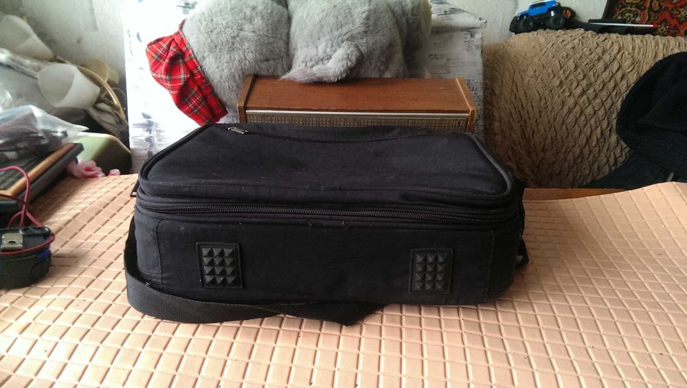 Сумка для ноутбука, чемодан