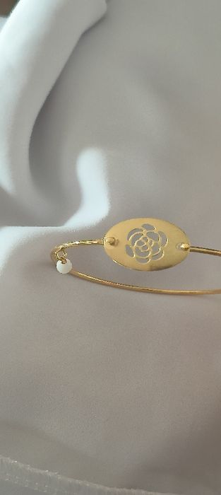 Pulseira em prata flor