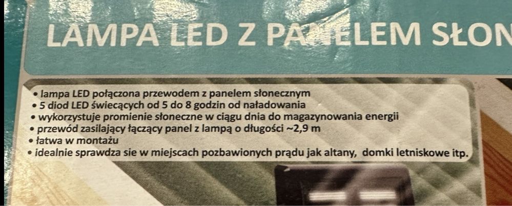 Lampa LED z panelem słonecznym Comparator