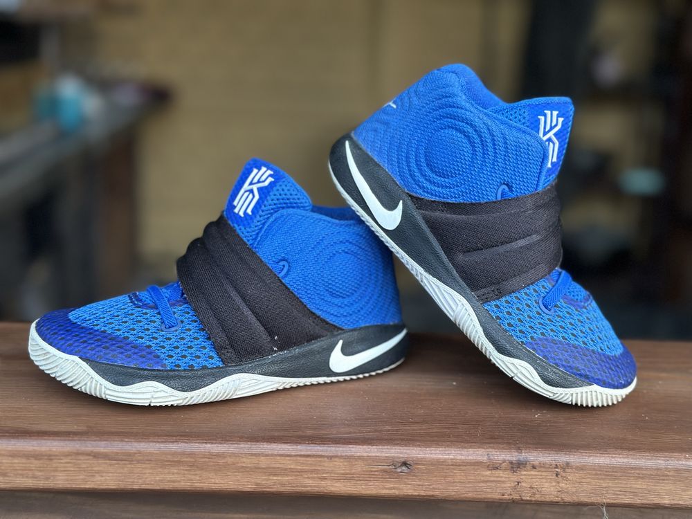 Детские кроссовки Nike Kyrie 2 Brotherhood. 27 размер