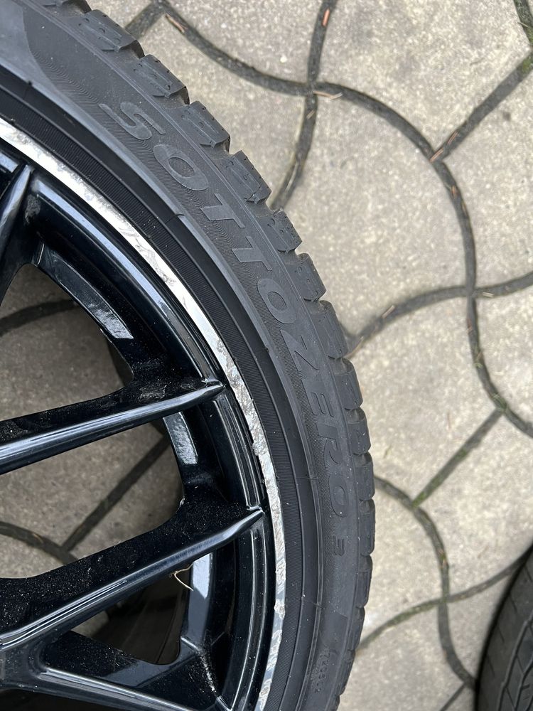 Резина комплект зима 225/40 R 18 Pirelli