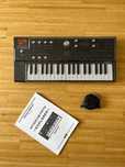 Hydrasynth Explorer (com Decksaver) Synth Polifonico c/ caixa original