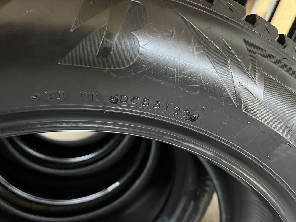 265/55/20 R20 Bridgestone Blizzak DMV-3 4шт нові зима