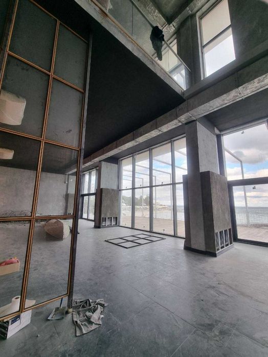 Коммерческое помещение под отель-ресторан 1-я линия моря/Аркадия  1V33