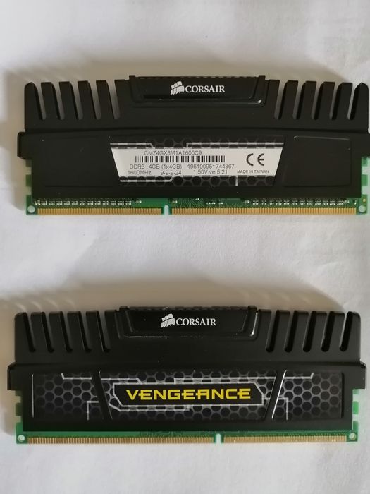 Memória ram corsair vengeance 4GB(1x4GB) 1600Mhz