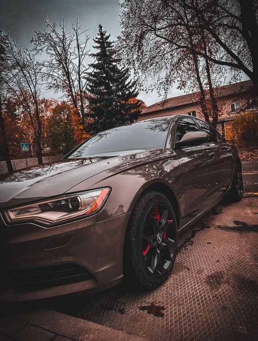 Audi A6 C7 2012.