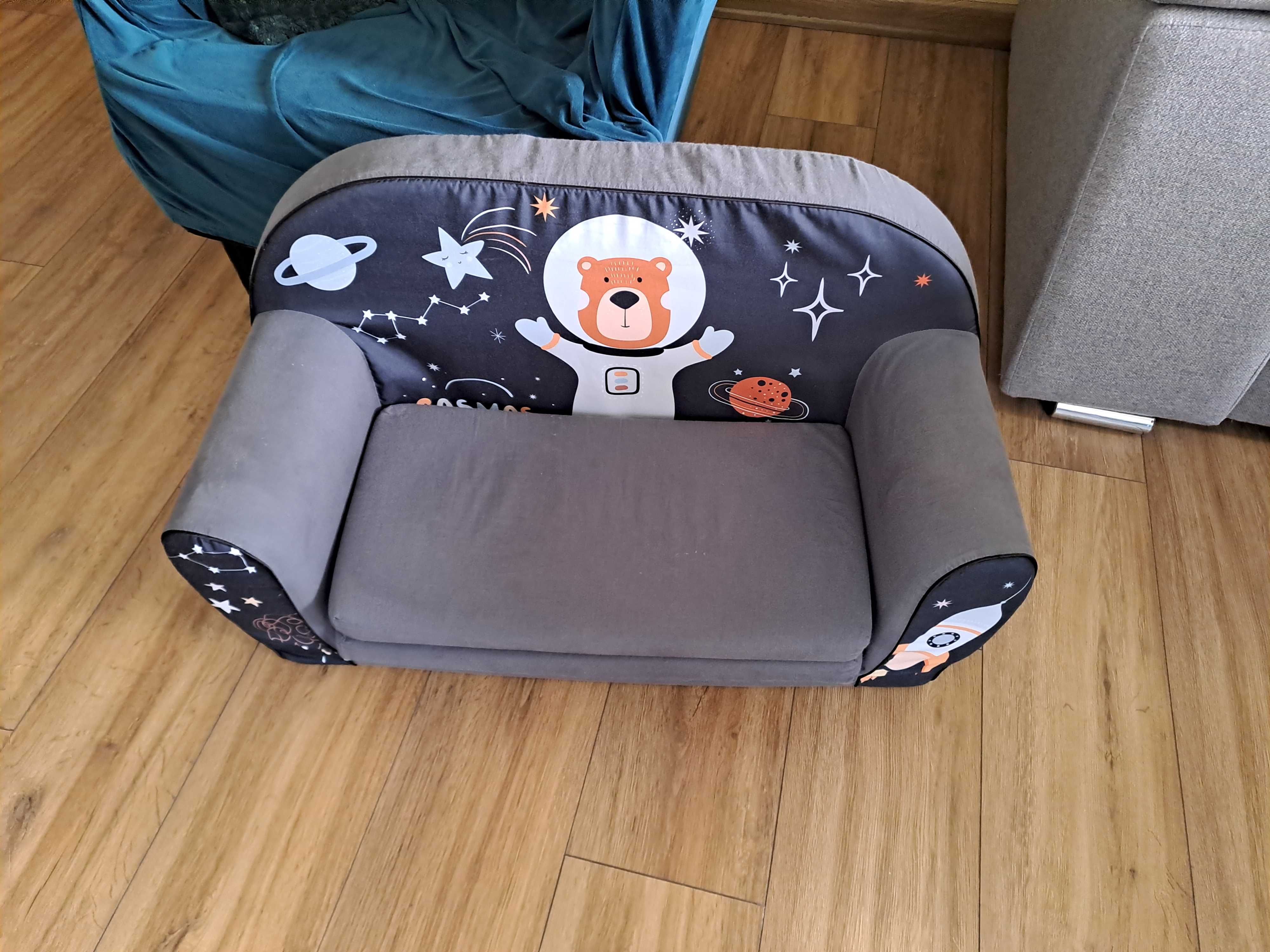 Mini sofa rozkładana dla dziecka