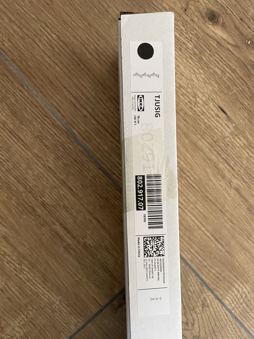 Wieszak na ubrania Ikea Tjusig czarny