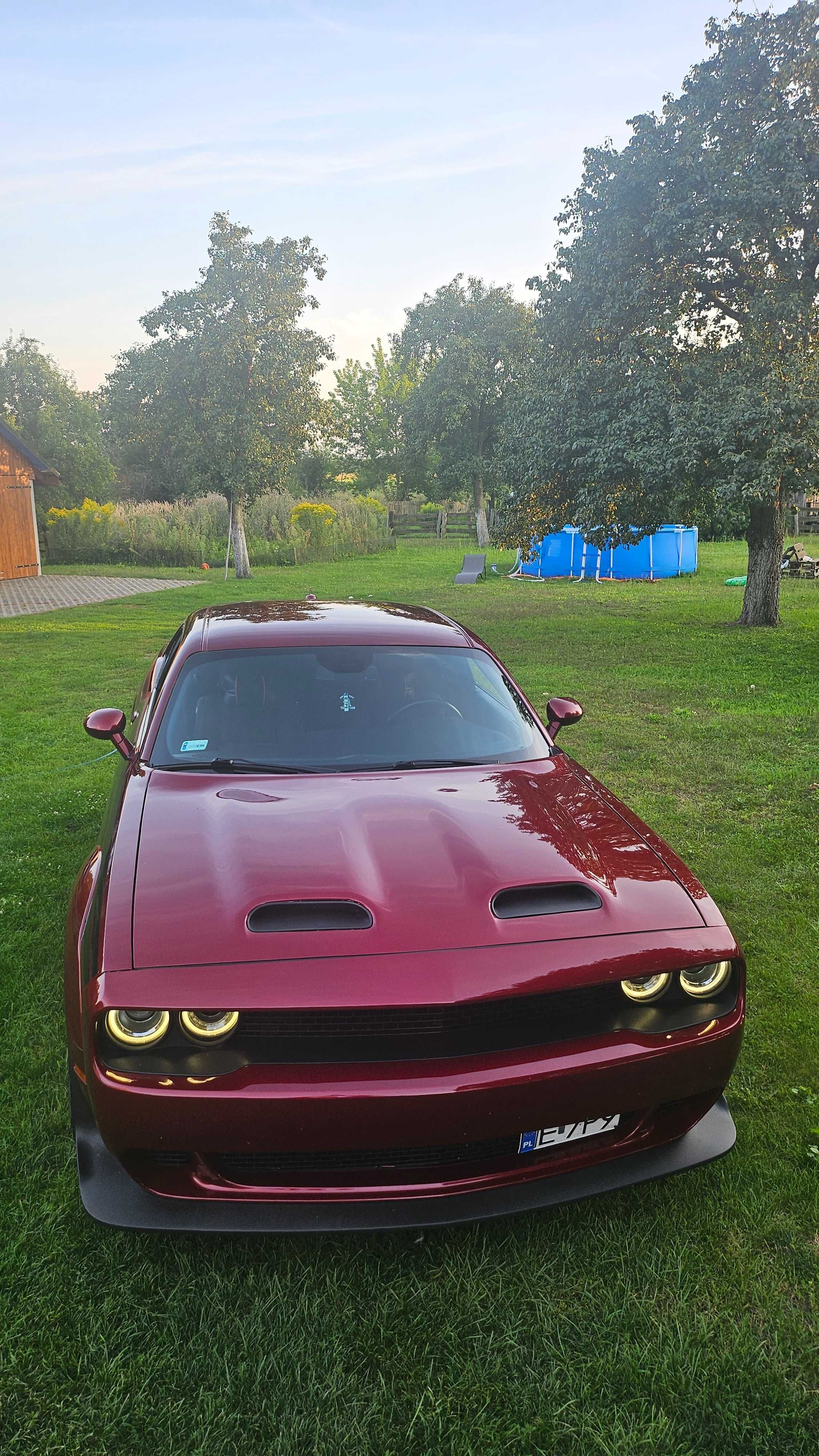 Dodge Challenger R/T 5.7 HEMI | Octane Red | Wide Body | Zadbany