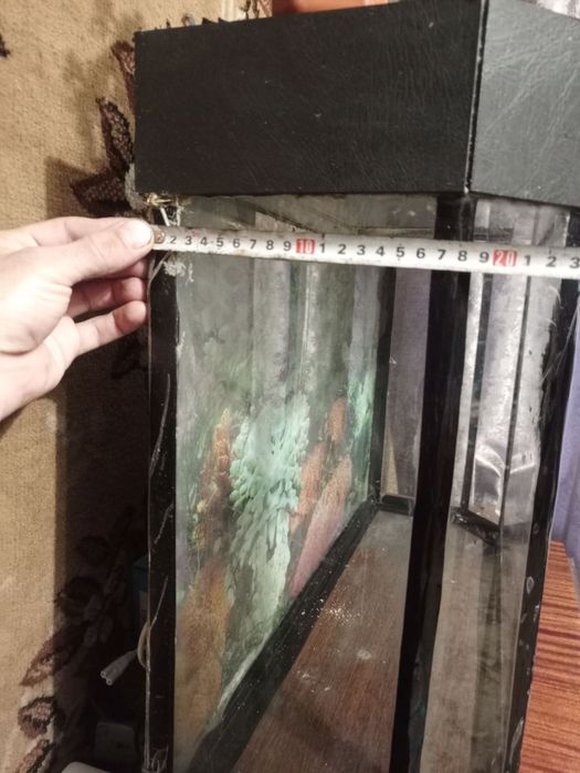 Продам аквариум на 90 литров