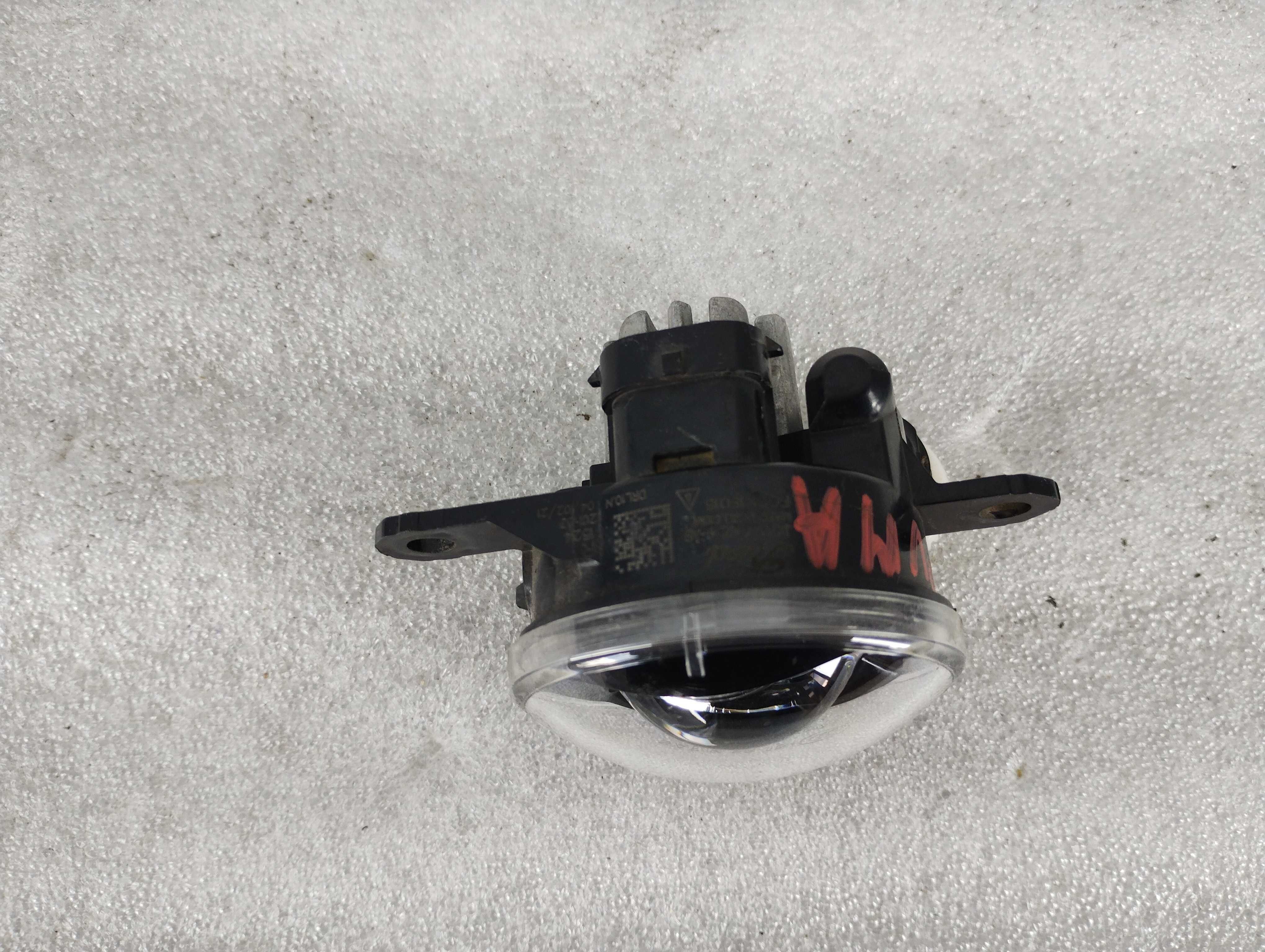 Halogen Prawy Ford Puma MK2 LED DRL