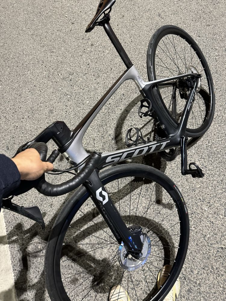Bicicleta de Estrada Scott Foil 20 Disc