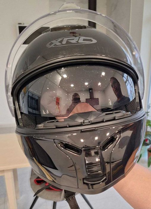 Продам мотошолом