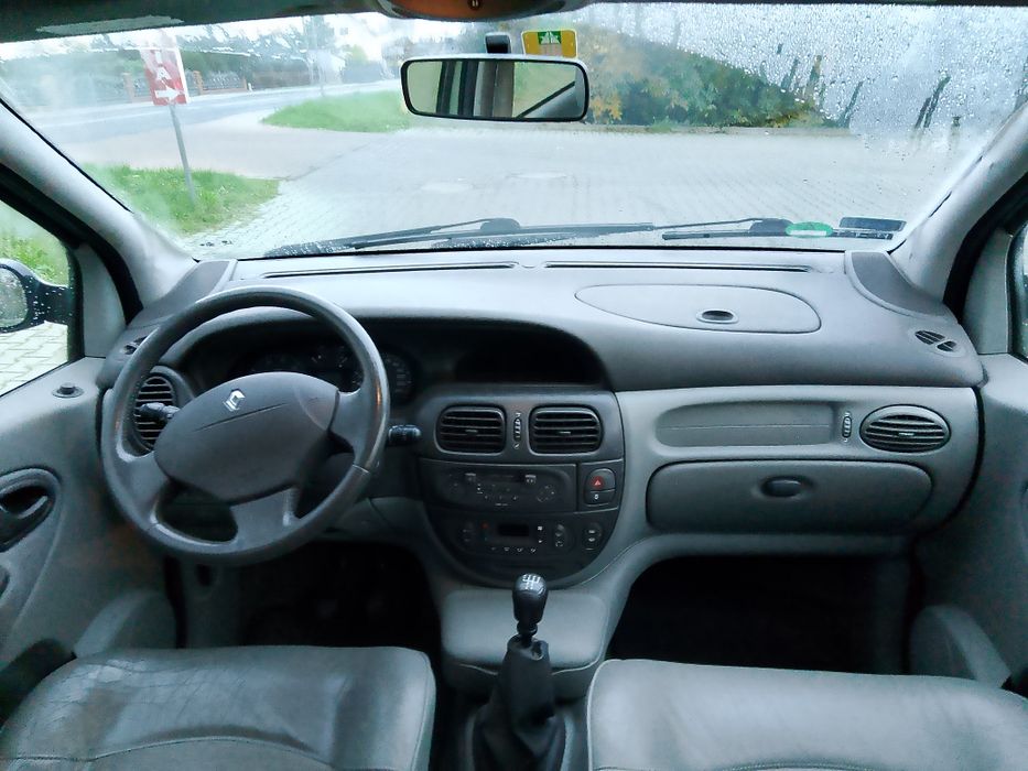 Renault scenik 1.6 benzyna klimattronic podgrzewane fotele