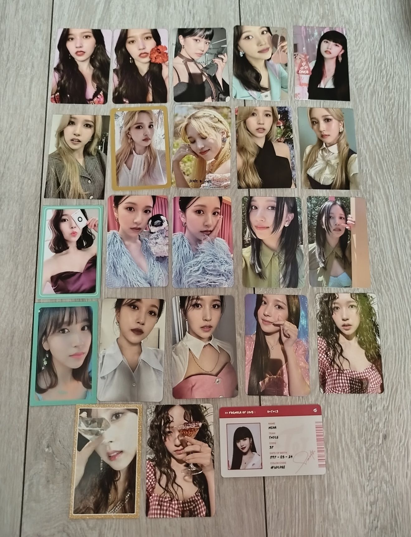 Mina twice photocard