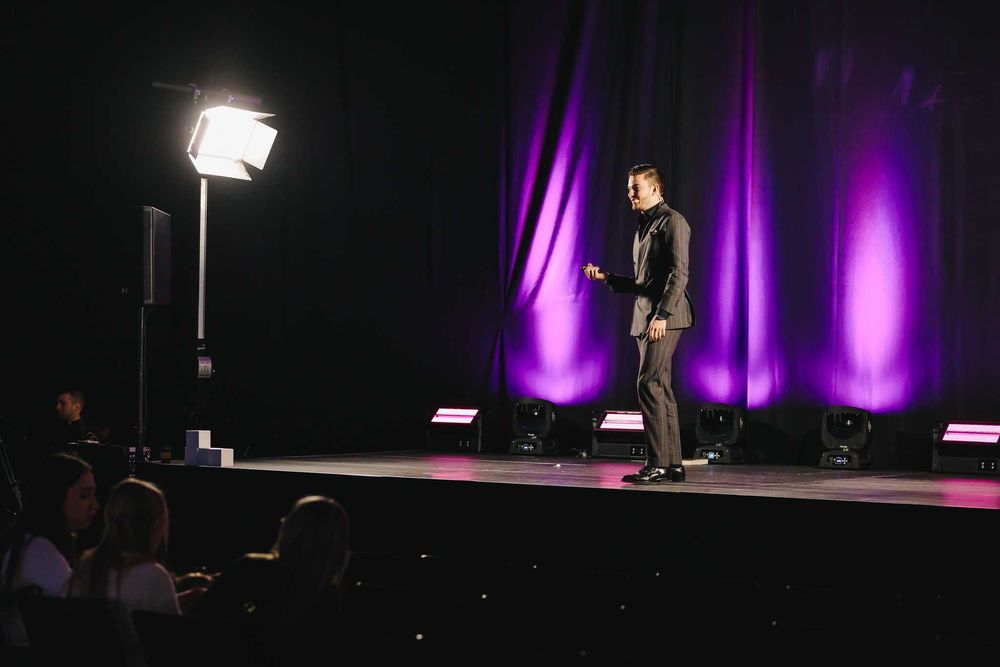 ILUZJONISTA Franek Jodłowski! Atrakcja na każdą IMPREZĘ!