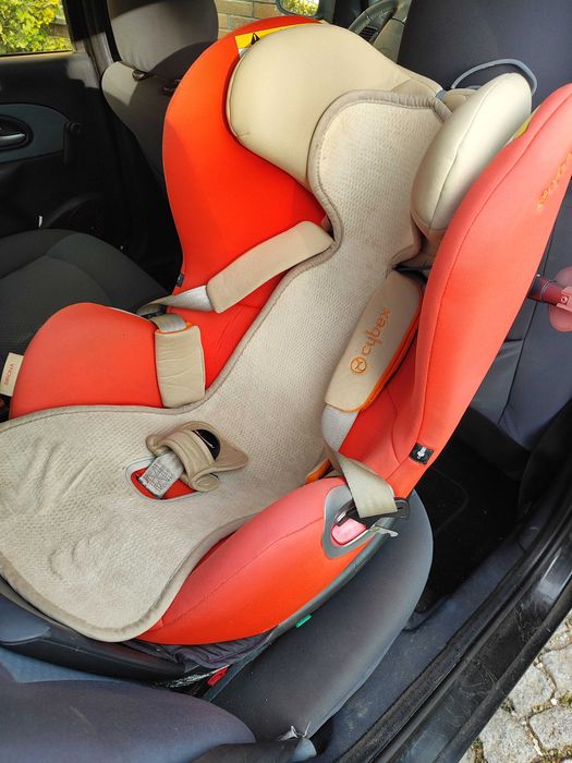 Cadeira Cybex Sirona Platinium (isofix + contra e a favor da marcha)
