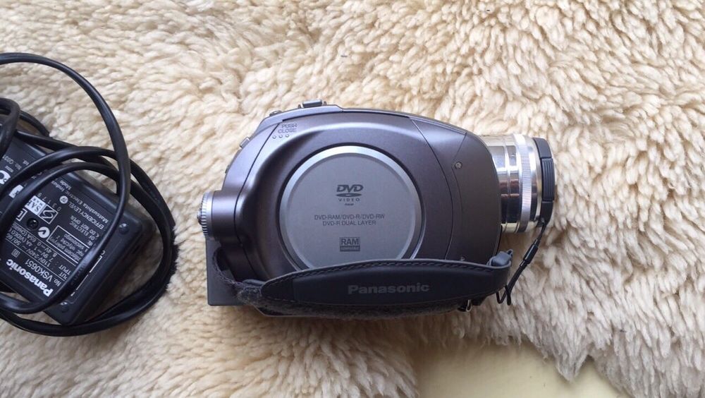Видеокамера Panasonic vdr d310