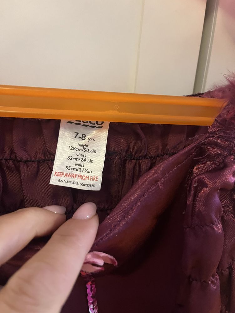 Sprzedam stroj na bal przebierancow