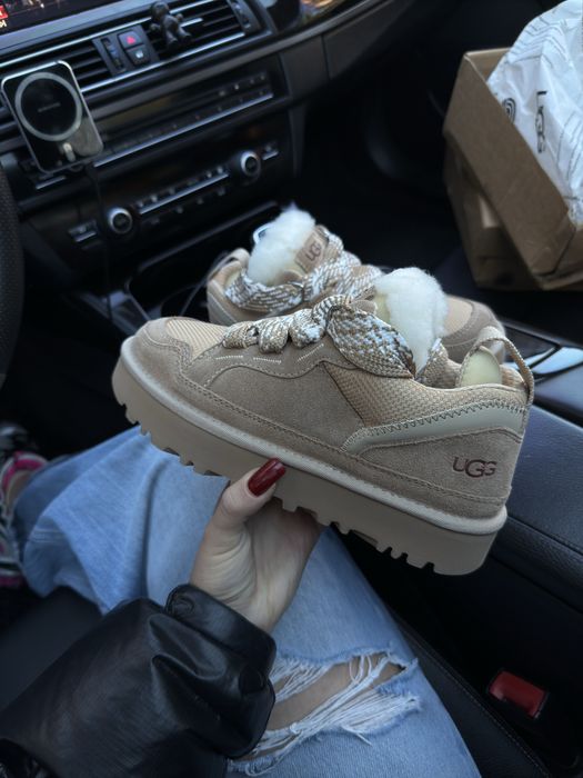 Зимові жіночі уги UGG Lowmel хутро Tasman натуральне