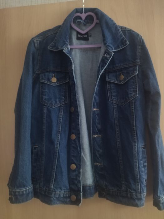 Куртка джинсова ,в ідеальному стані