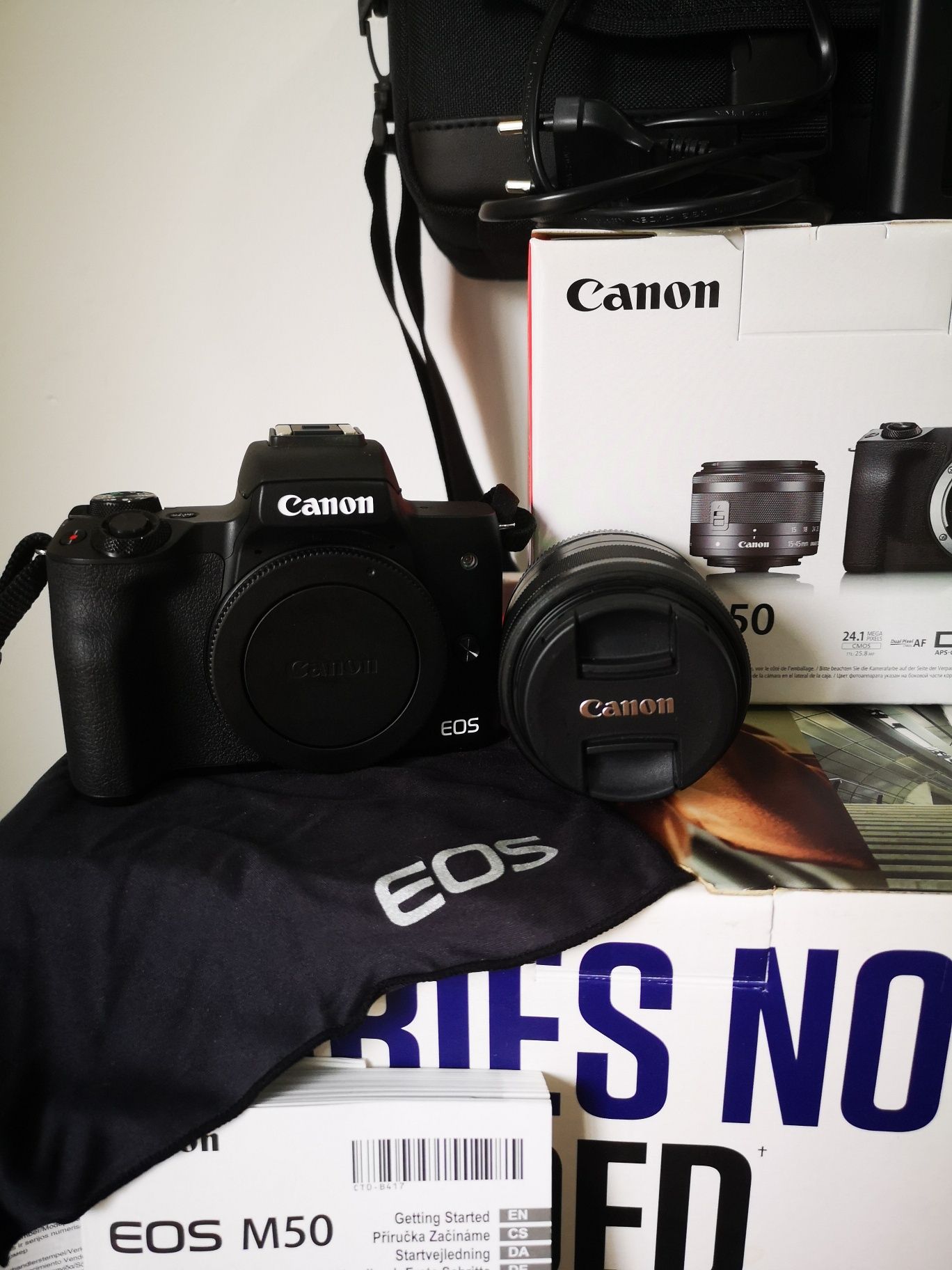 Canon EOS M50 em muito bom estado