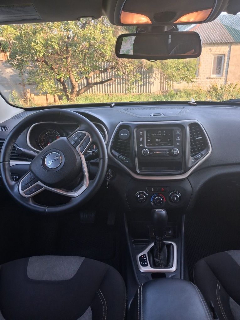 Jeep Cherokee 2016
