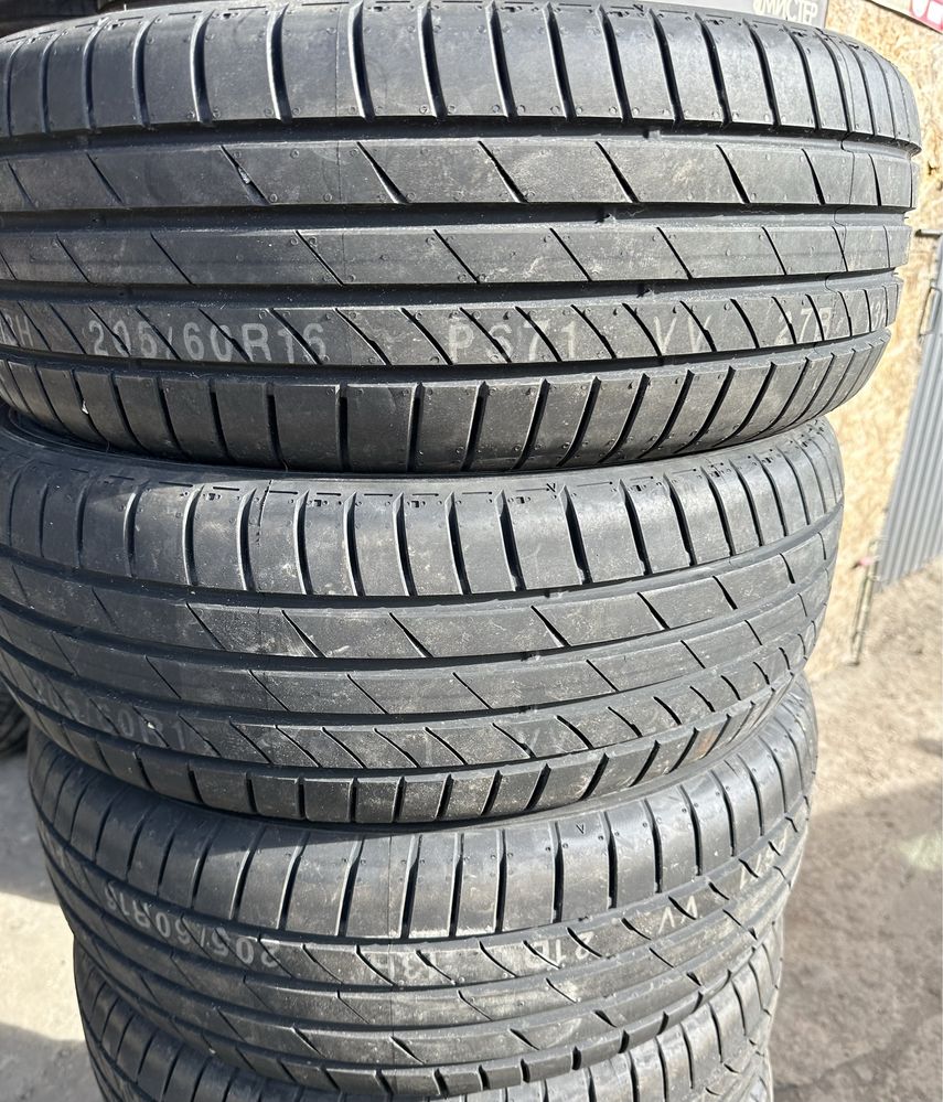 205/60R16 92V Kumho Ecsta PS71