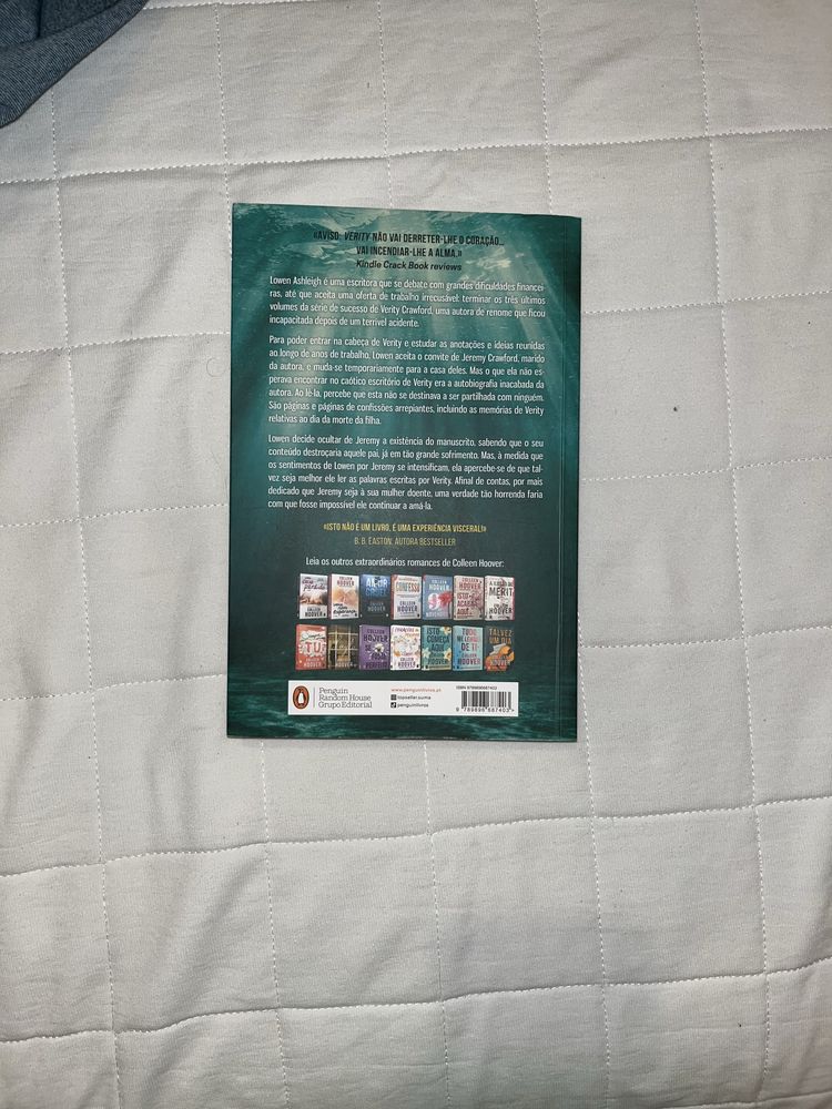 Livro Verity de Colleen Hoover