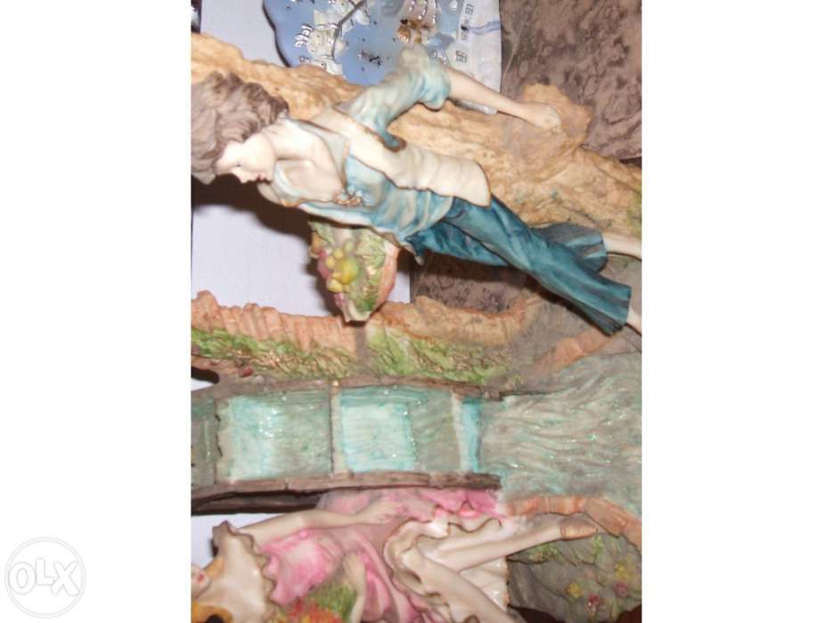 Estatua Em Marfinite