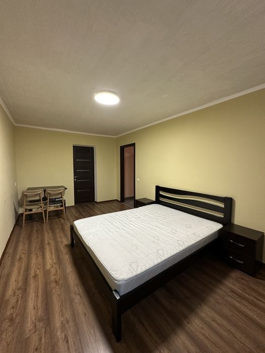 Здається 2-кімнатна квартира по вул. Івана Гонти