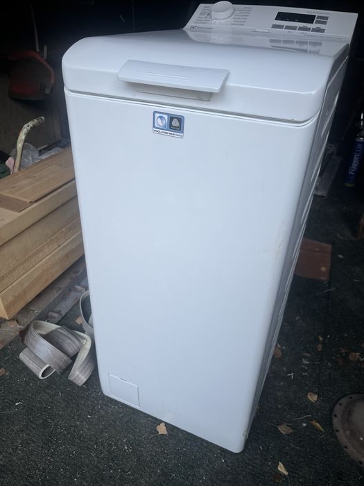 Пральна машинка Electrolux