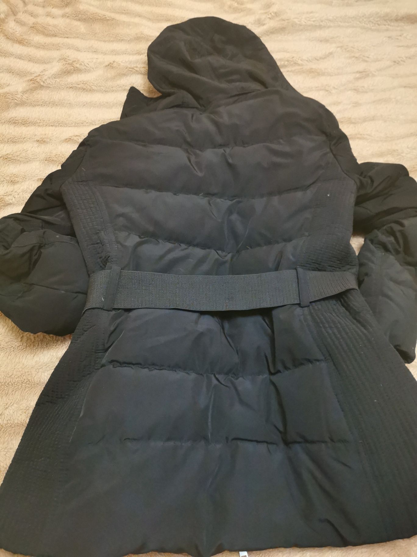 Зимова тепла жіноча куртка Mango