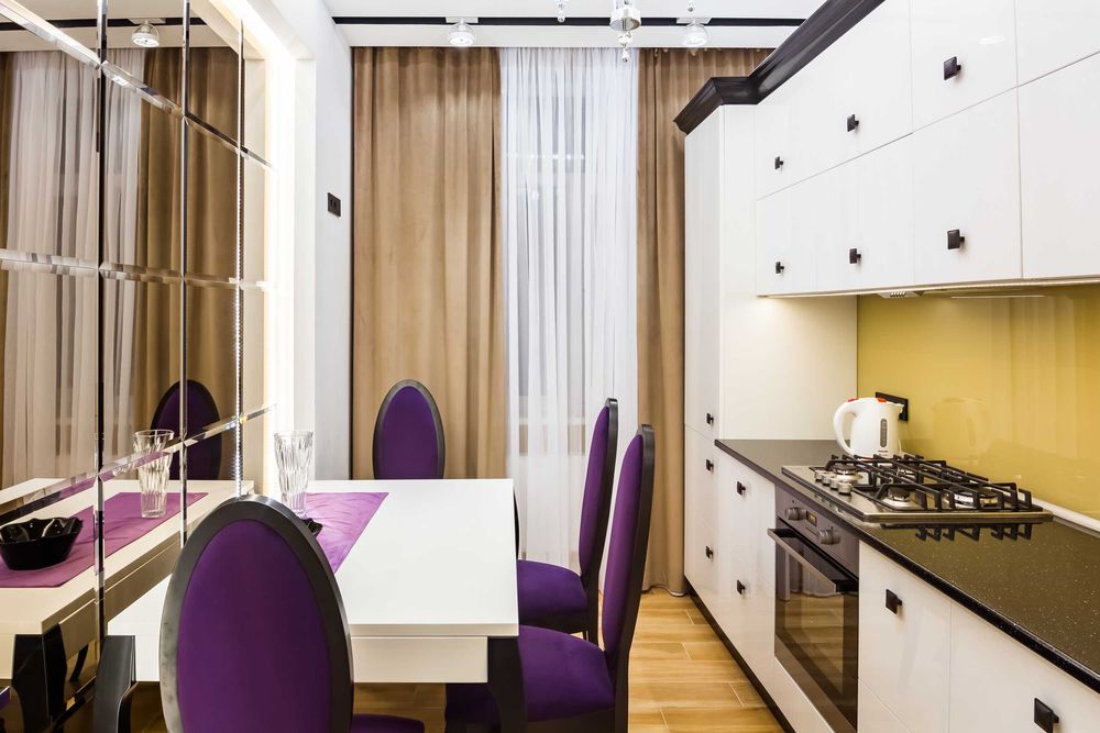 Подобова оренда квартири  у центрі міста по вул.Цехова 9