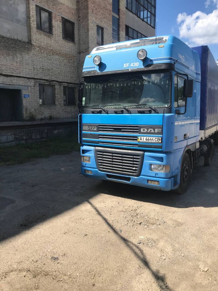 DAF XF 95 430, 2000 року. Надіійний тягач для довгих рейсів.