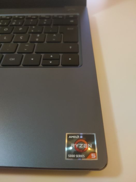 HUAWEI Matebook 14 - AMD Ryzen 5 4600H - RAM: 16 GB - 512 GB SSD