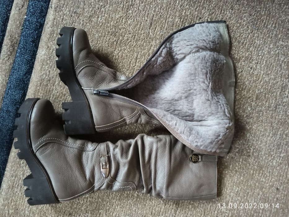 Сапоги шкіряні жіночі