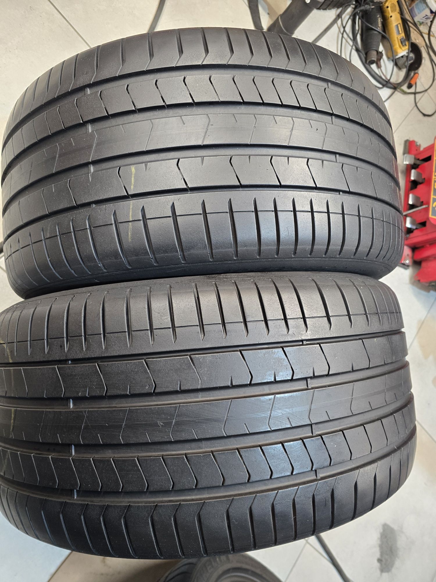 315/35/20 Pirelli Rsc_Bmw, super para 6,6mm  run flat
