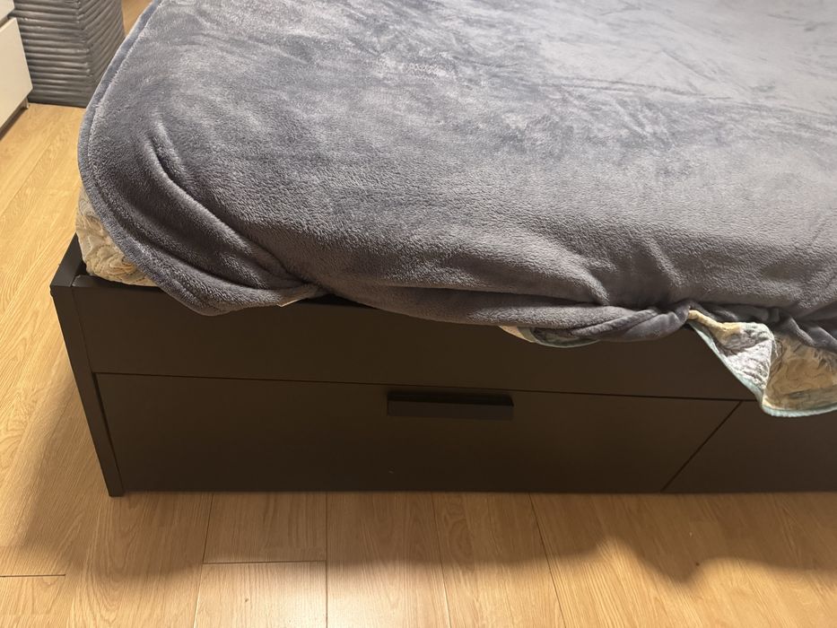 Cama de Casal com 4 Gavetões