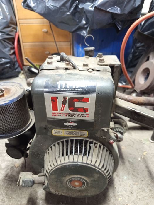 Silnik Spalinowy Briggs & Stanton