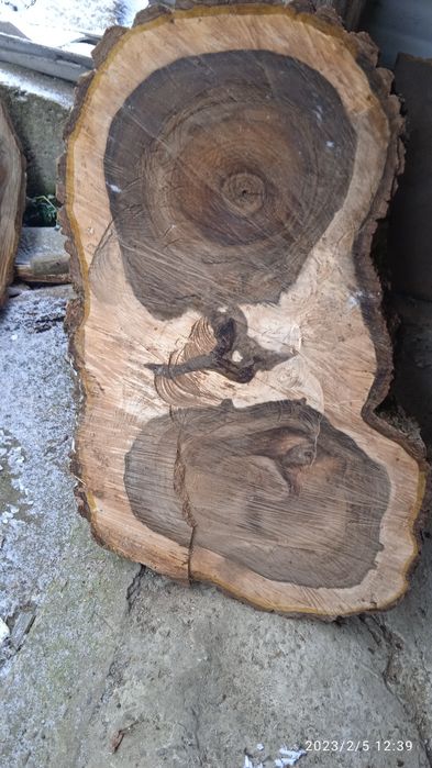 Реалізуємо зрізи,горіха великийвибір