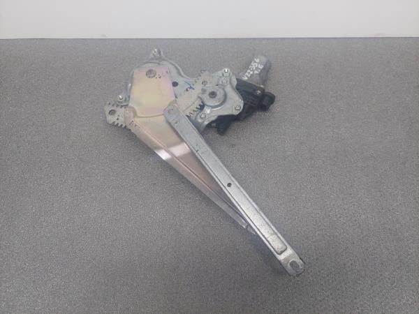 Elevador vidros trás esquerdo MITSUBISHI Space Star Hatchback (A0_A)