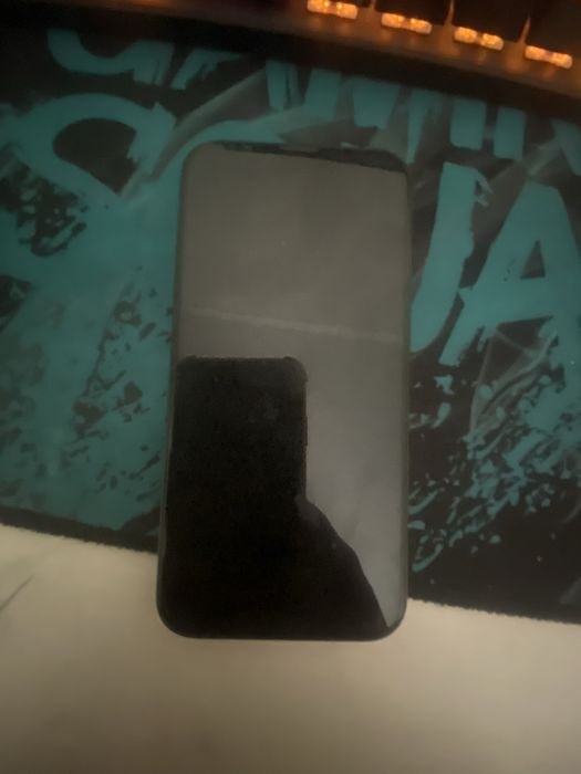 Продам телефон айфон 13 в гарному стані