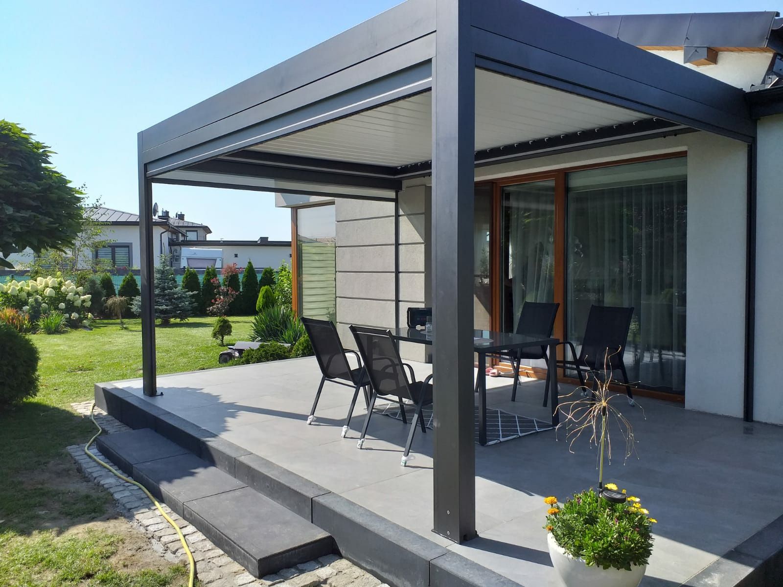 Pergola ogrodowa aluminiowa, nowoczesny design, atrakcyjne ceny,montaż
