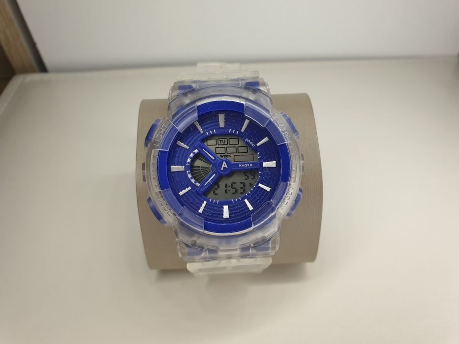 Zegarek cyfrowy przezroczysty w stylu Casio G Shock